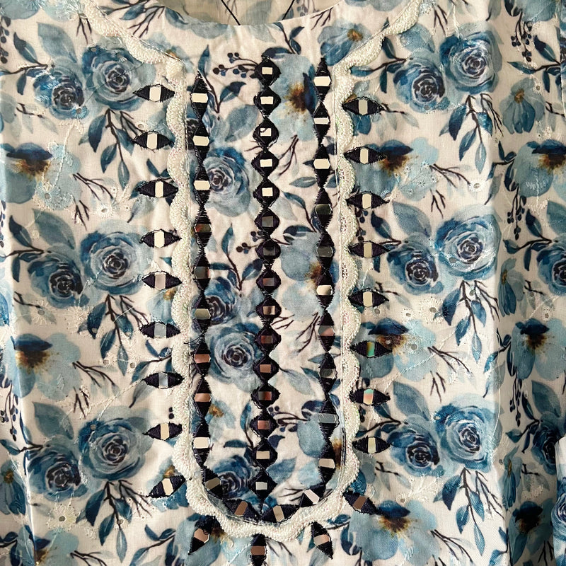 Simrans White Blue Mirror Embroidered Chikankari Kurta